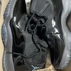 Jordans 11