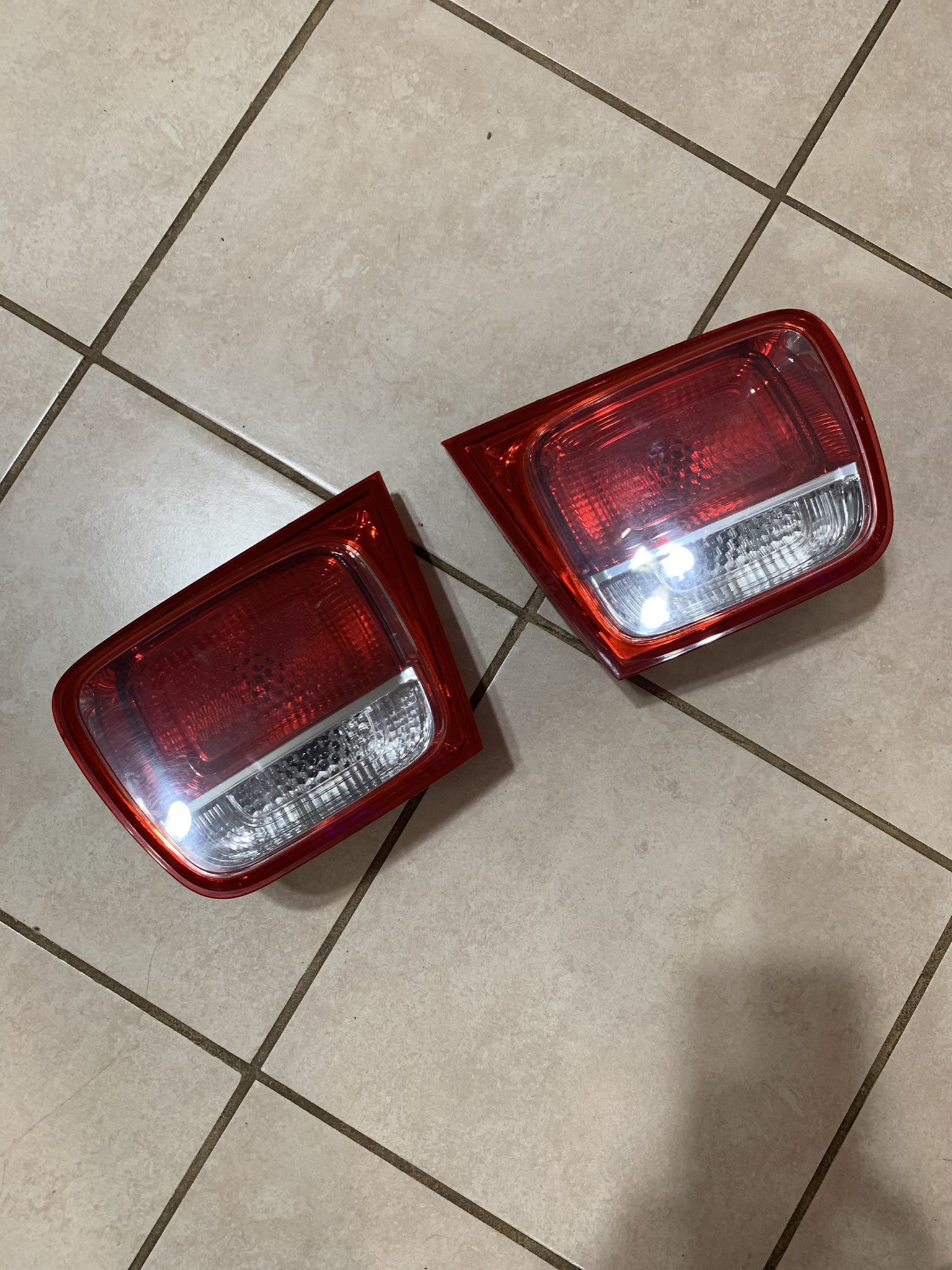 2013 2014 2015 Chevy Malibu LT Rear Inner Left & Right Tail Light
