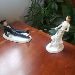 Western Bride Roping her Groom Caketopper