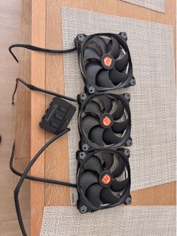 Thermaltake computer fans and conteoller