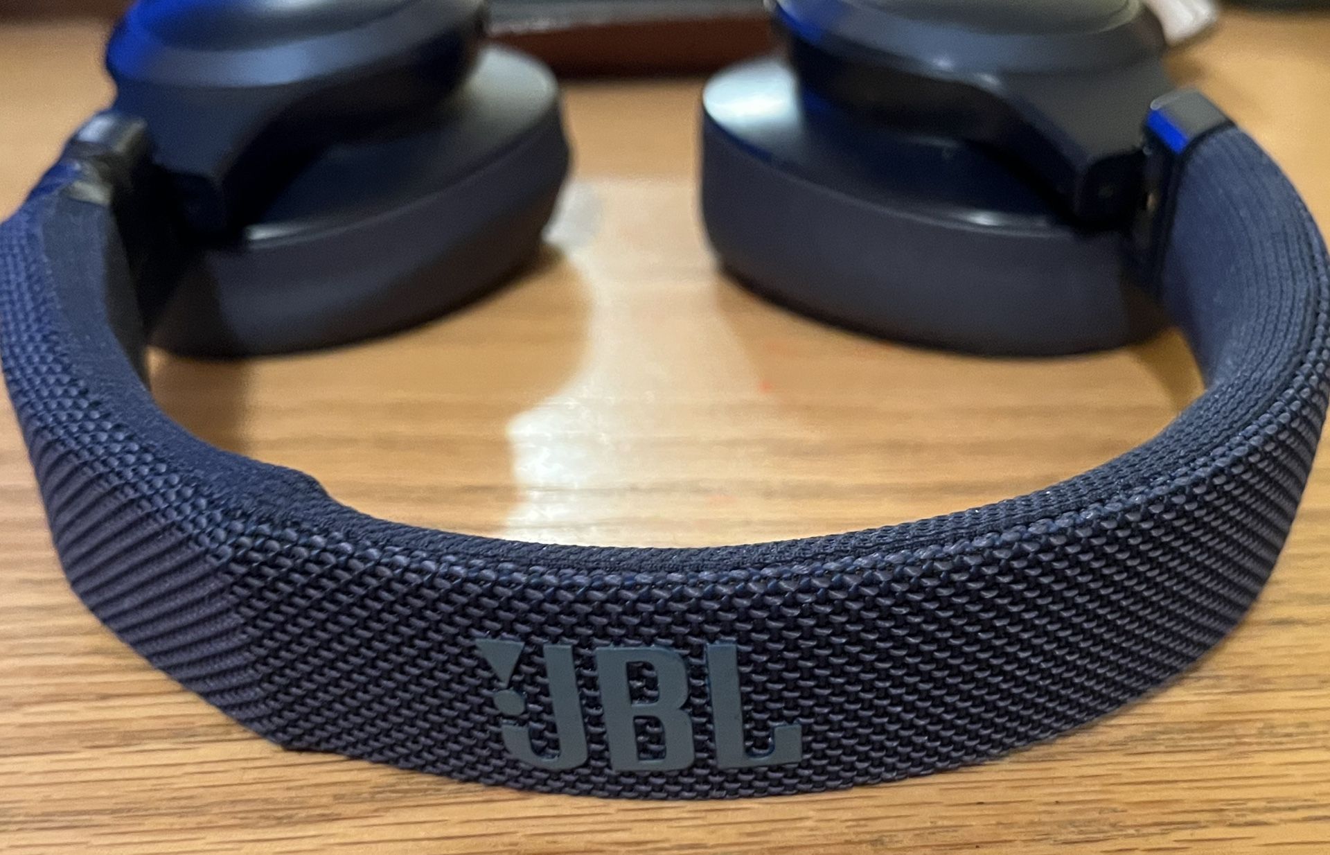 JBL 720BT Bluetooth Over Ear Headphones