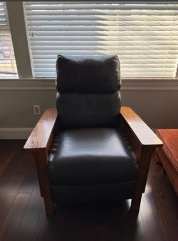 Harrison leather pushback recliner