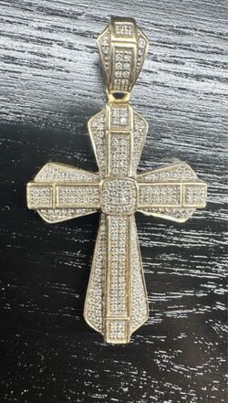 10k diamond cross
