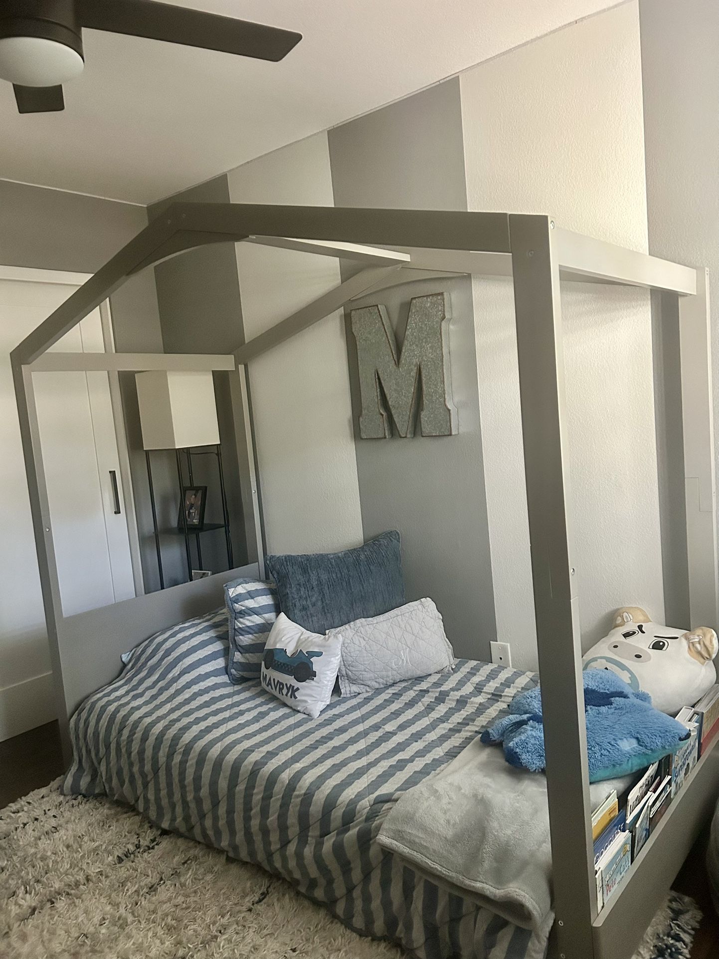 Twin Size Bed House bed