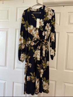 Pretty Women Dress From Calvin Klein  ! Brand New With Tag ( Ask For Price)