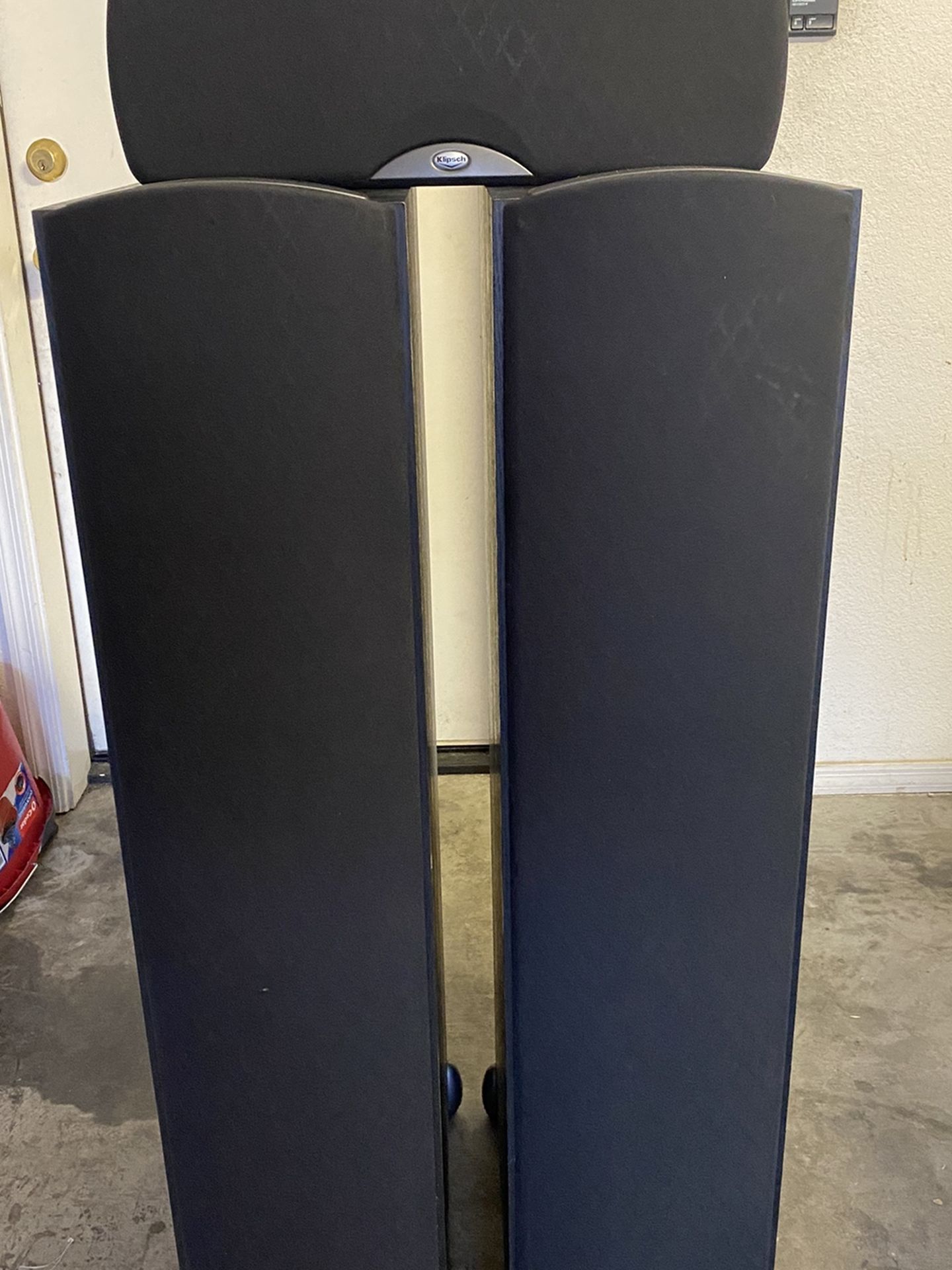 Klipsch Towers And Center Speakers