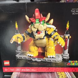 LEGO Super Mario 71411 The Mighty Bowser - A boss of a build