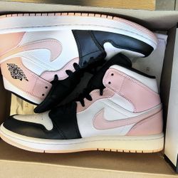 Jordan 1 Mid Women Size 7.5 $90 Obo