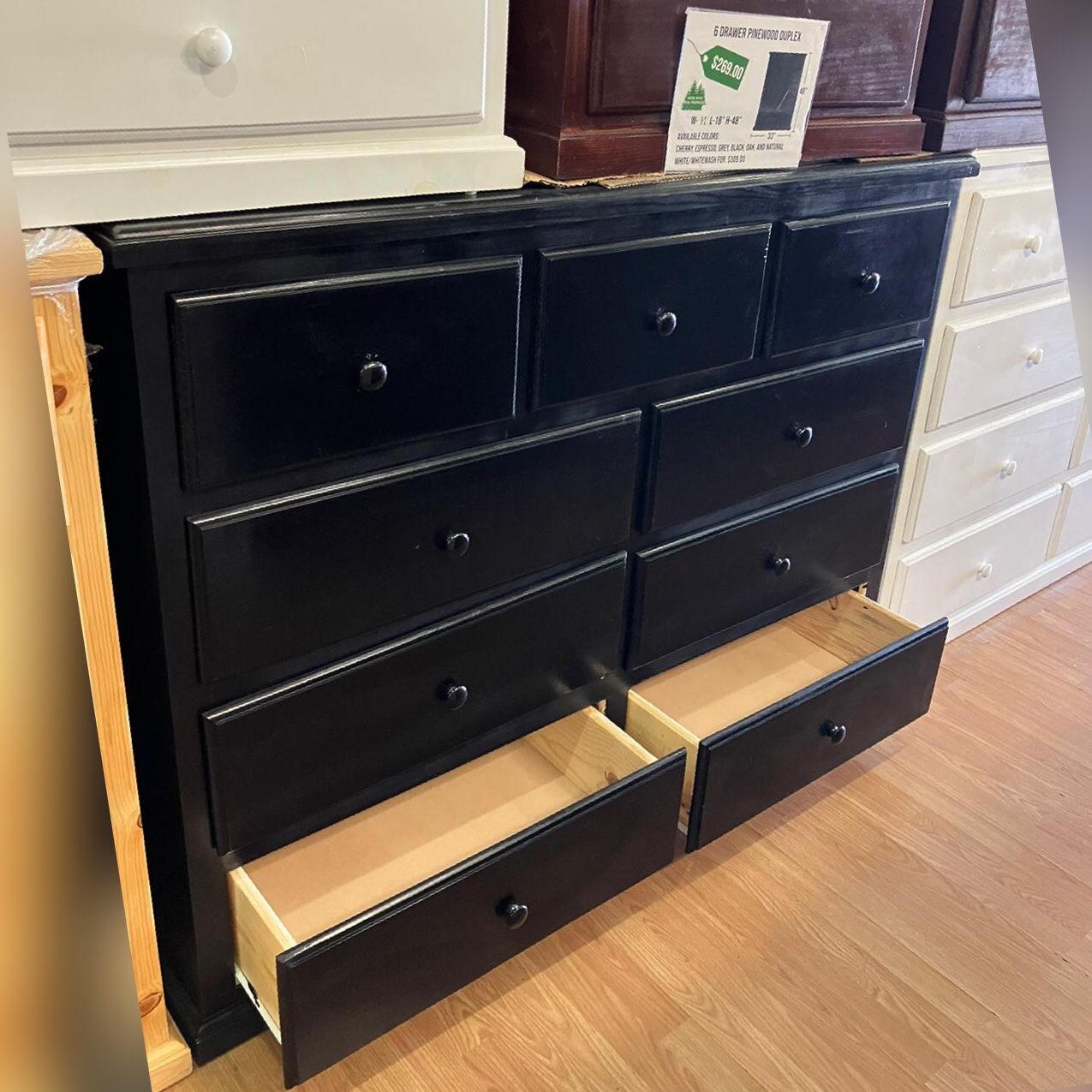 Dresser