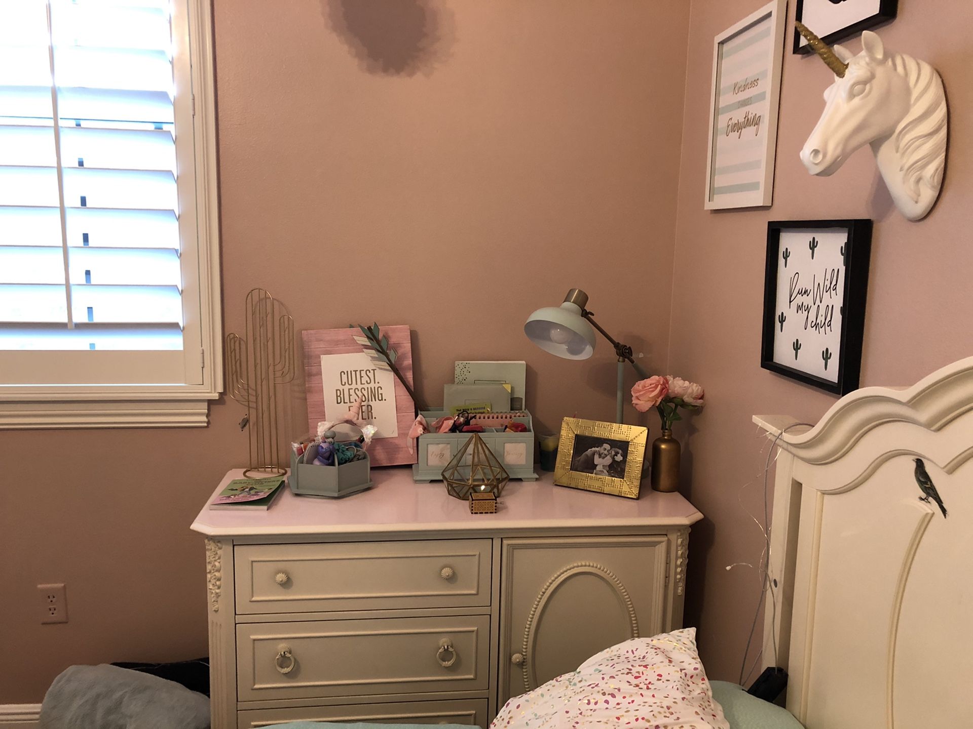 Girls Pottery Barn Bedroom Set for Sale in Tampa, FL OfferUp