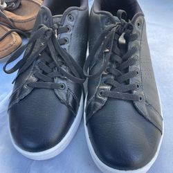 BEAUTIFUL ADIDAS MEN SHOES SIZE 12 AND MORE 