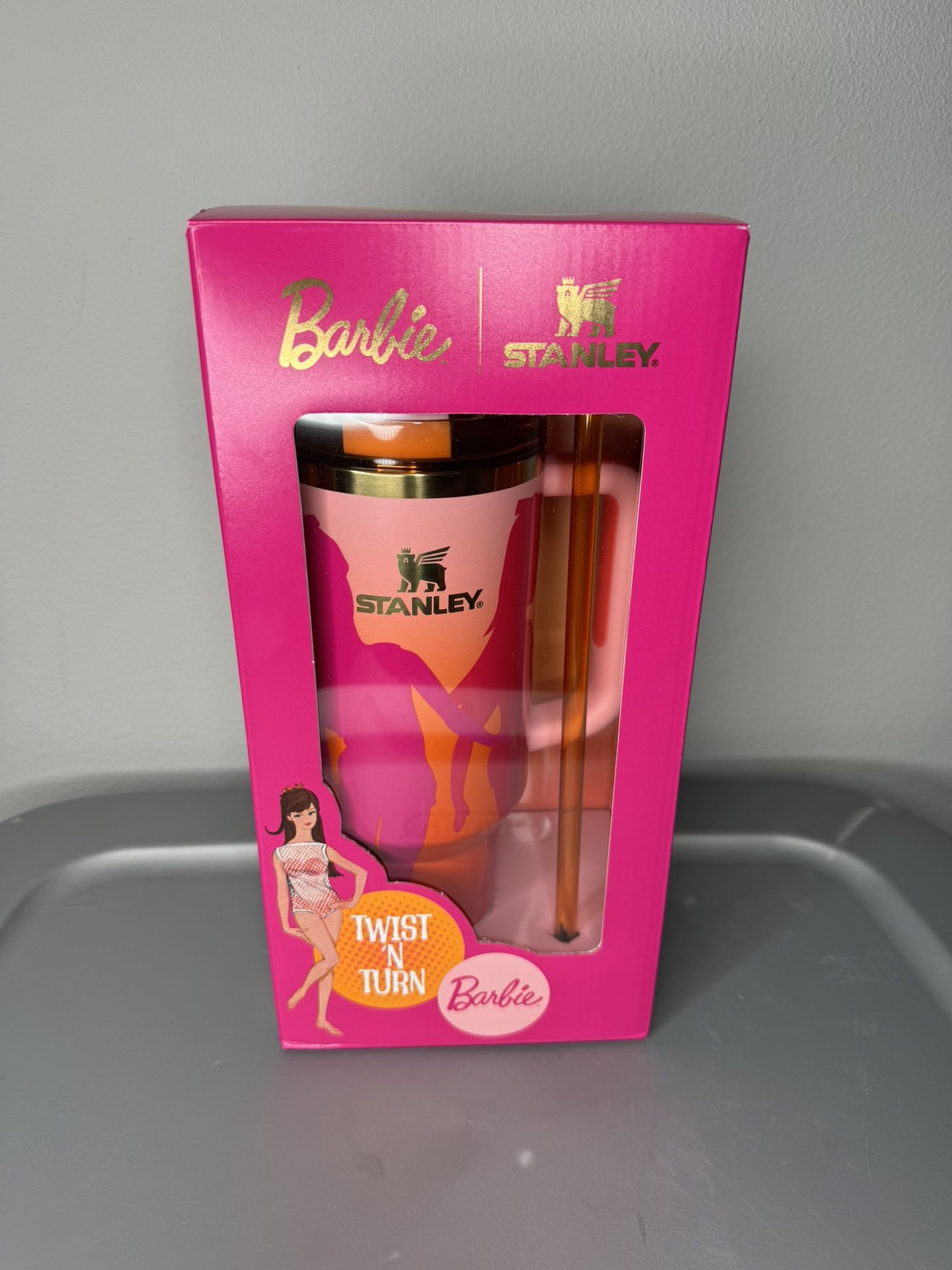PRICE FIRM Limited Edition Barbie 60s Twist ‘N Turn Stanley Cup 40 oz Quencher Tumbler H2.0 BRAND NEW w/BOX