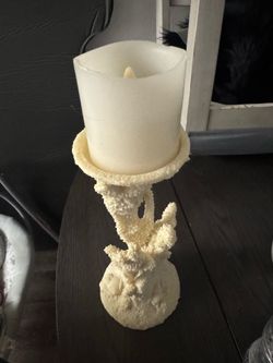 Decor coral candle