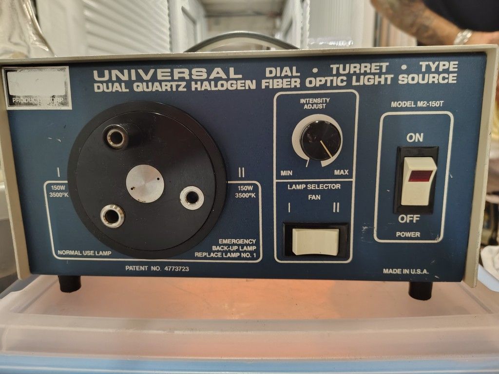 Fiber Optic Light source