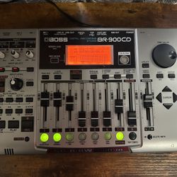 Boss BR-900CD portable Multitrack Studio