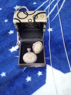 Vintage A 925 , Thailand sterling silver ring and necklace