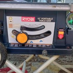 Selling A Table Saw Check Down On The Description ⬇️⬇️