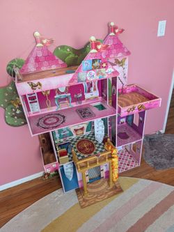 Doll house