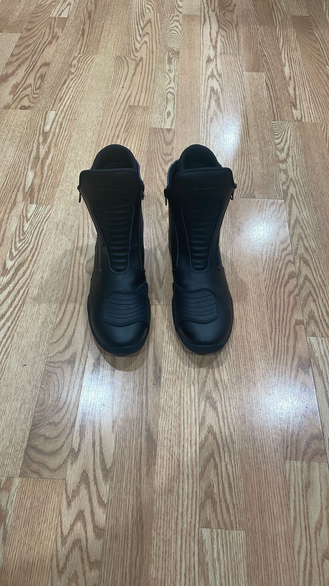 BILT Waterproof Boots Black - 11