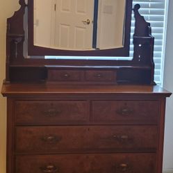 Antique Dresser With Mirror and Drawers