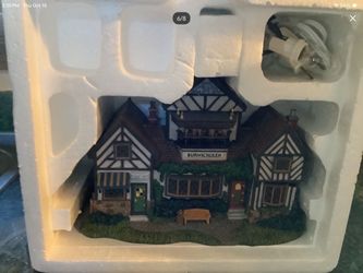 Dept 56 Burwickglen Golf Course Dickens collection in superb condition, Great Britain theme golf course Plainfield, Illinois
