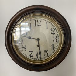 Antique Sessions Foyer Round Wall Clock 8-Day Wind. 