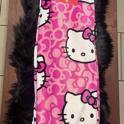 Hello Kitty Blanket. Y2K 