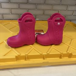 Crocs Rain Boots For Kids Size 7