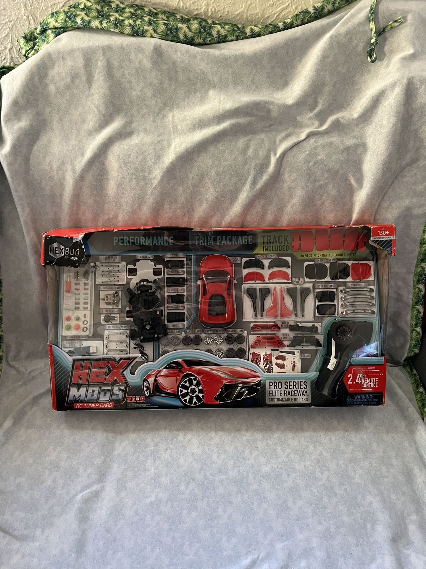 HEXBUG HEXMODS Pro Series Elite Raceway Rechargeable RC Car