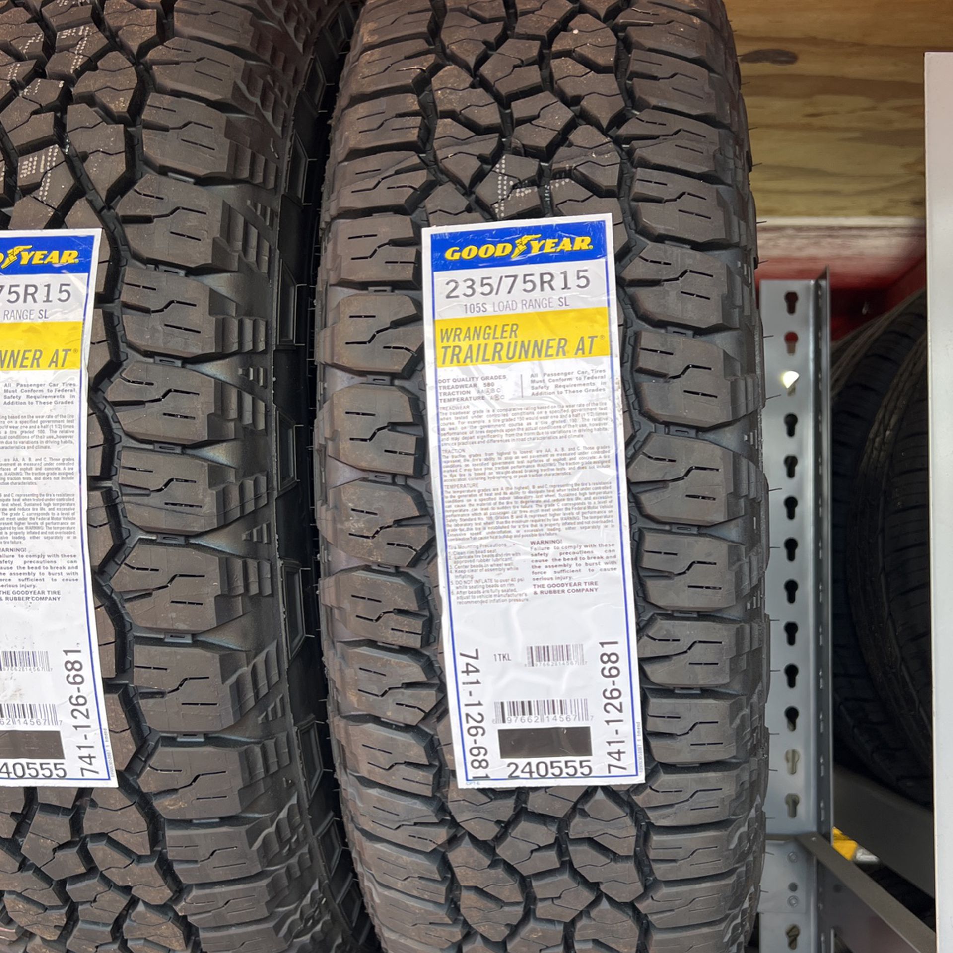 235/75/15 Goodyear Wrangler Trail Runner for Sale in City Of Industry, CA -  OfferUp