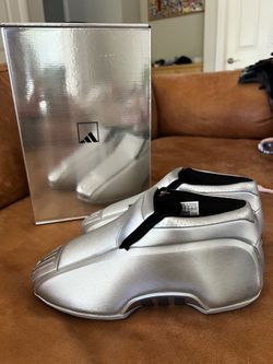 Adidas Crazy 2 Kobe Bryant metallic silver size 9.5 brand new