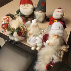 8 Unique Santa Christmas Decor 