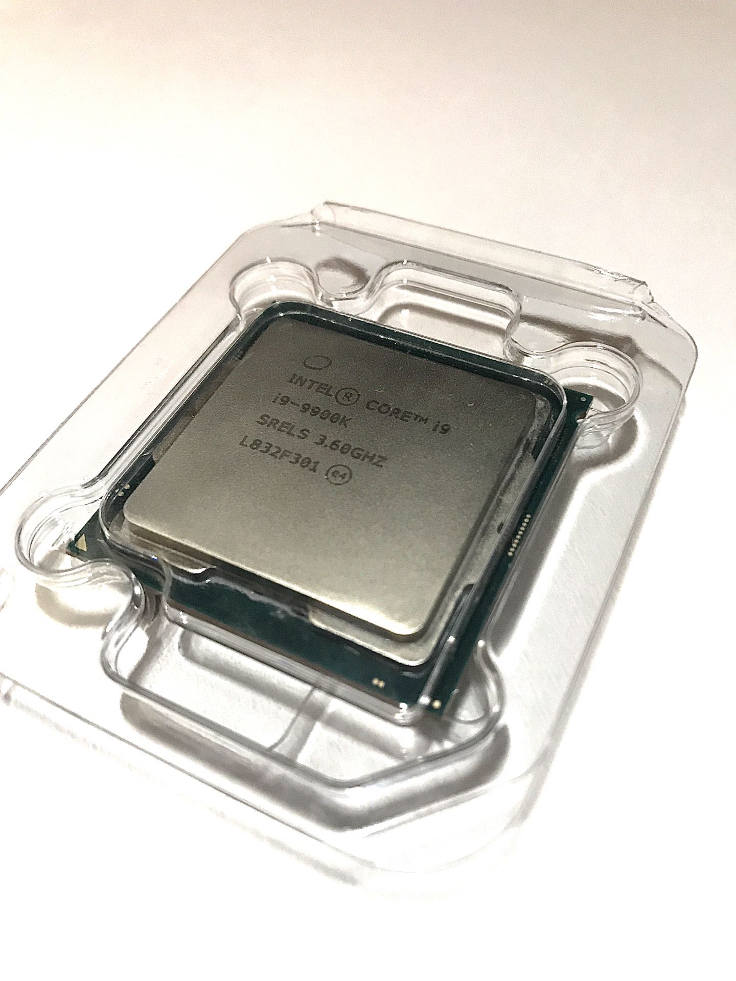 Intel i9 9900K CPU