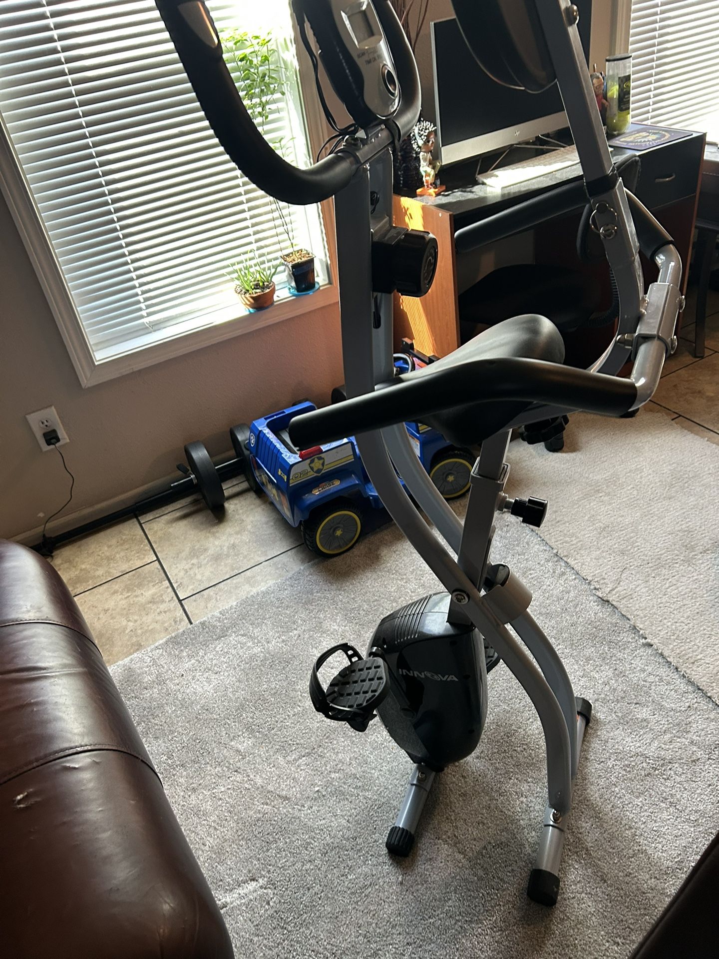 Exercise chair