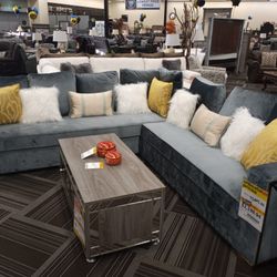 2pc Sectional Living Room Set 