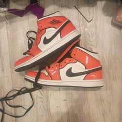Mid Turf Orange Jordans