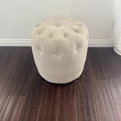 Linen tufted ottoman