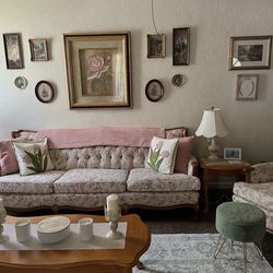 Vintage couch and arm chair