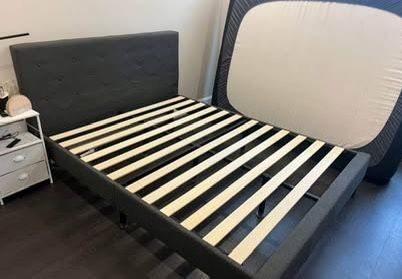 Queen Bedframe