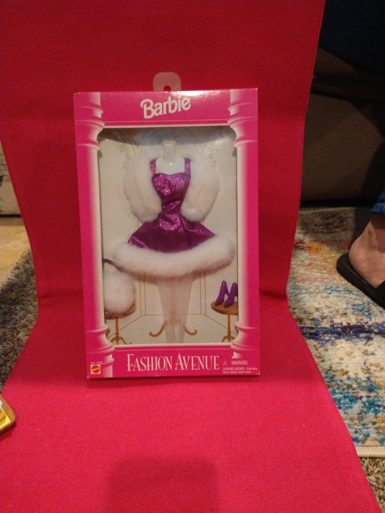 Barbie Fashion Avenue