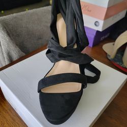 Womens Black Heels