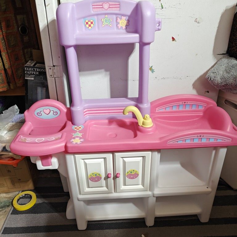Play Kitchen