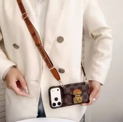 iphone 17 pro max crossbody trunk phone case