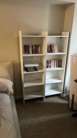 3x Ikea white bookshelf