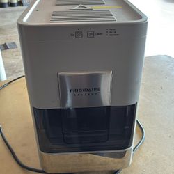 Nugget Ice Maker