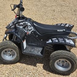 RAZOR ELECTRIC QUAD