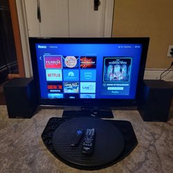 Dynex 32" Class HD TV With Roku Smart Divice With Bestisan Speakers And Remotes
