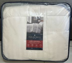 Down Comforter by Fieldcrest QUEEN