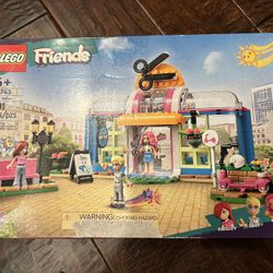Lego Friends Hair Salon 41743 & MORE LEGOS