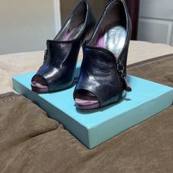 Marciano Heels Size 7 